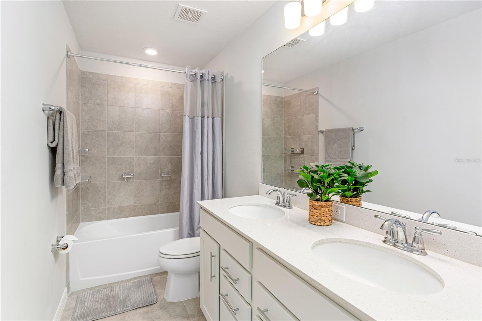 EPPERSON NORTH VILLAGE C-2B - Residential Lease