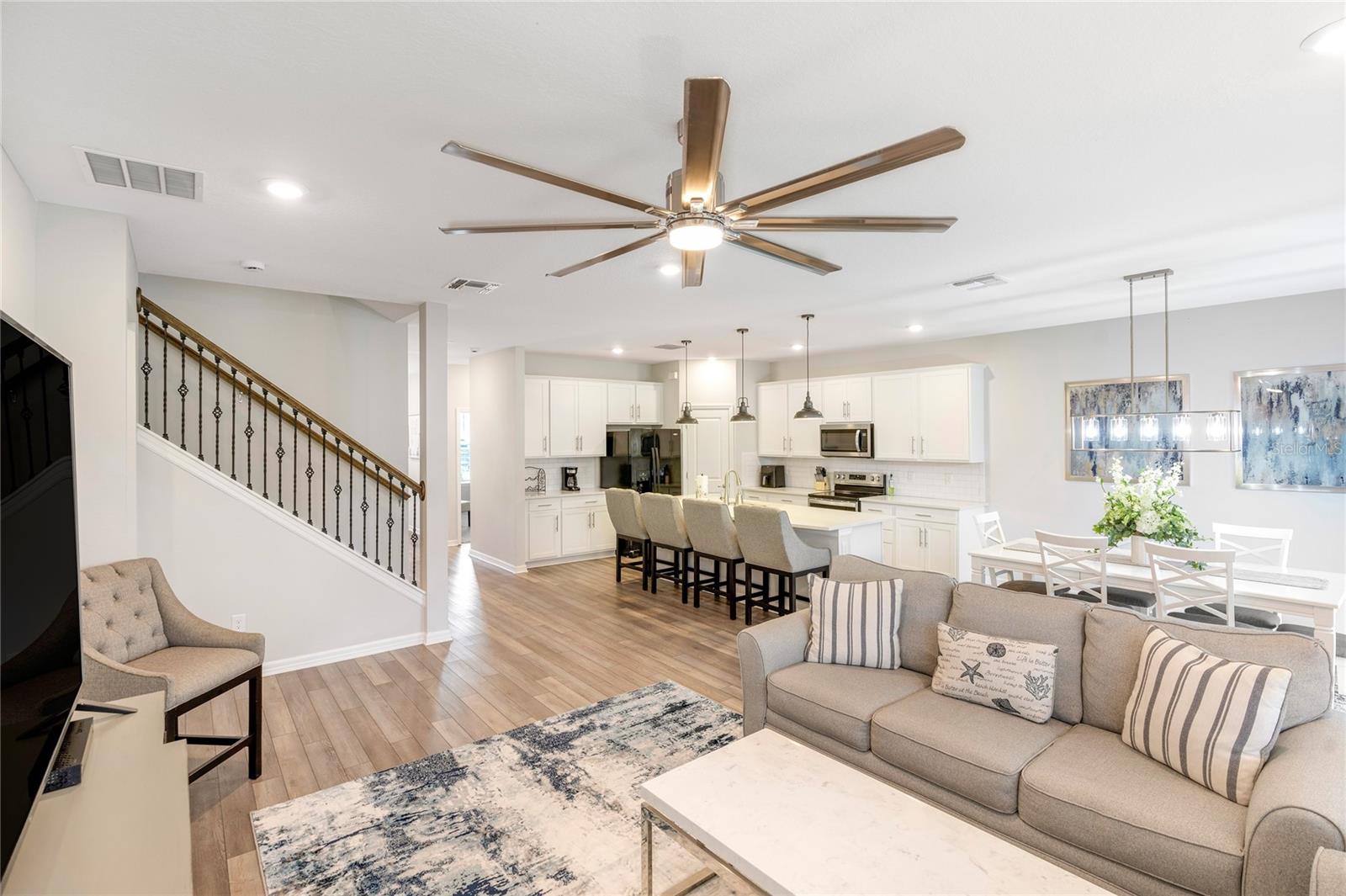EPPERSON NORTH VILLAGE C-2B - Residential Lease