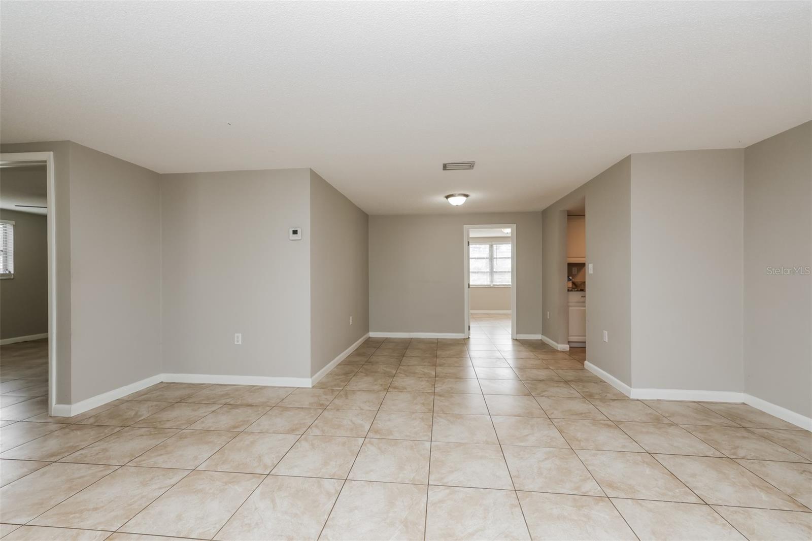 EMBASSY HILLS - Residential