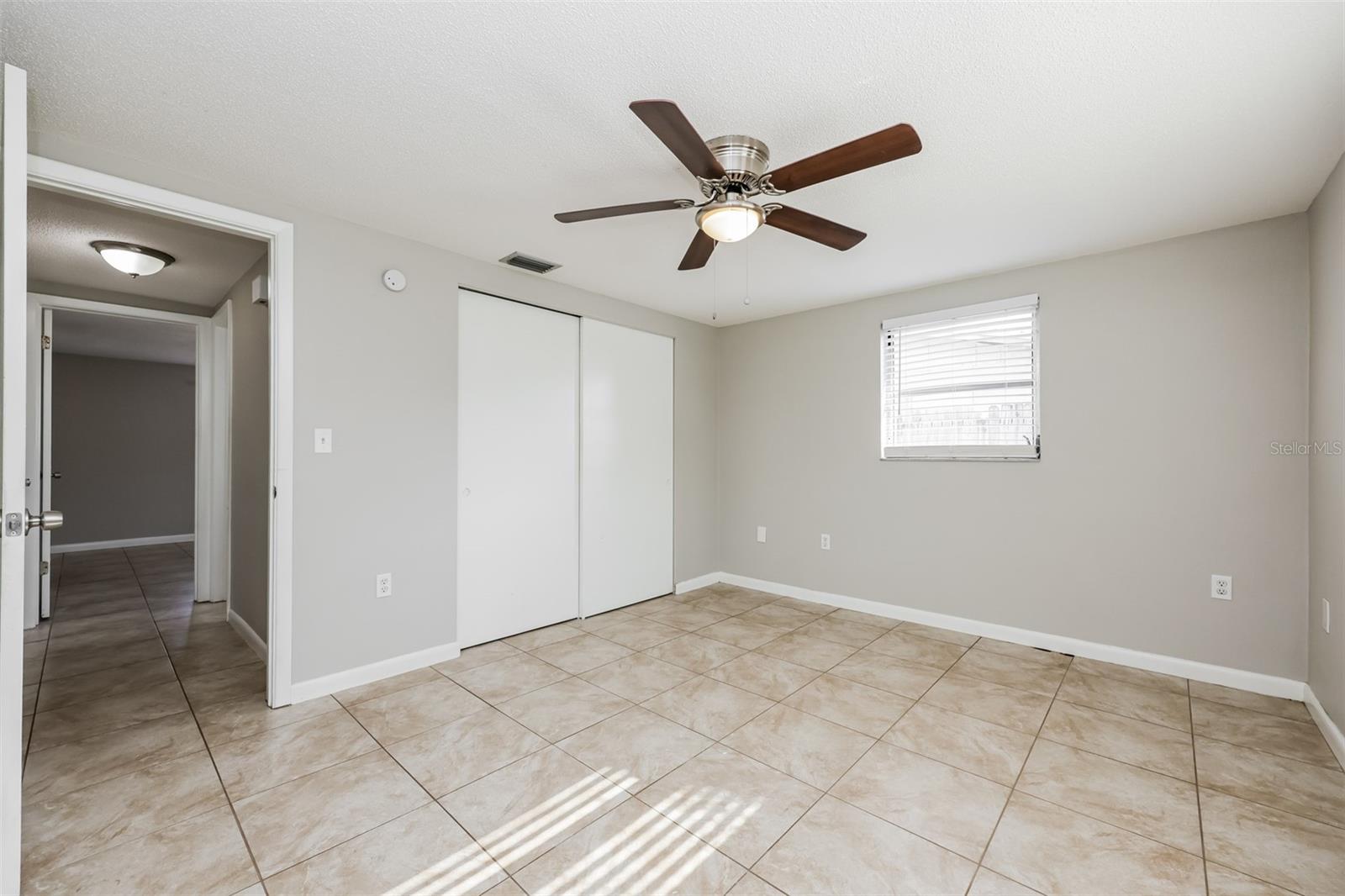 EMBASSY HILLS - Residential