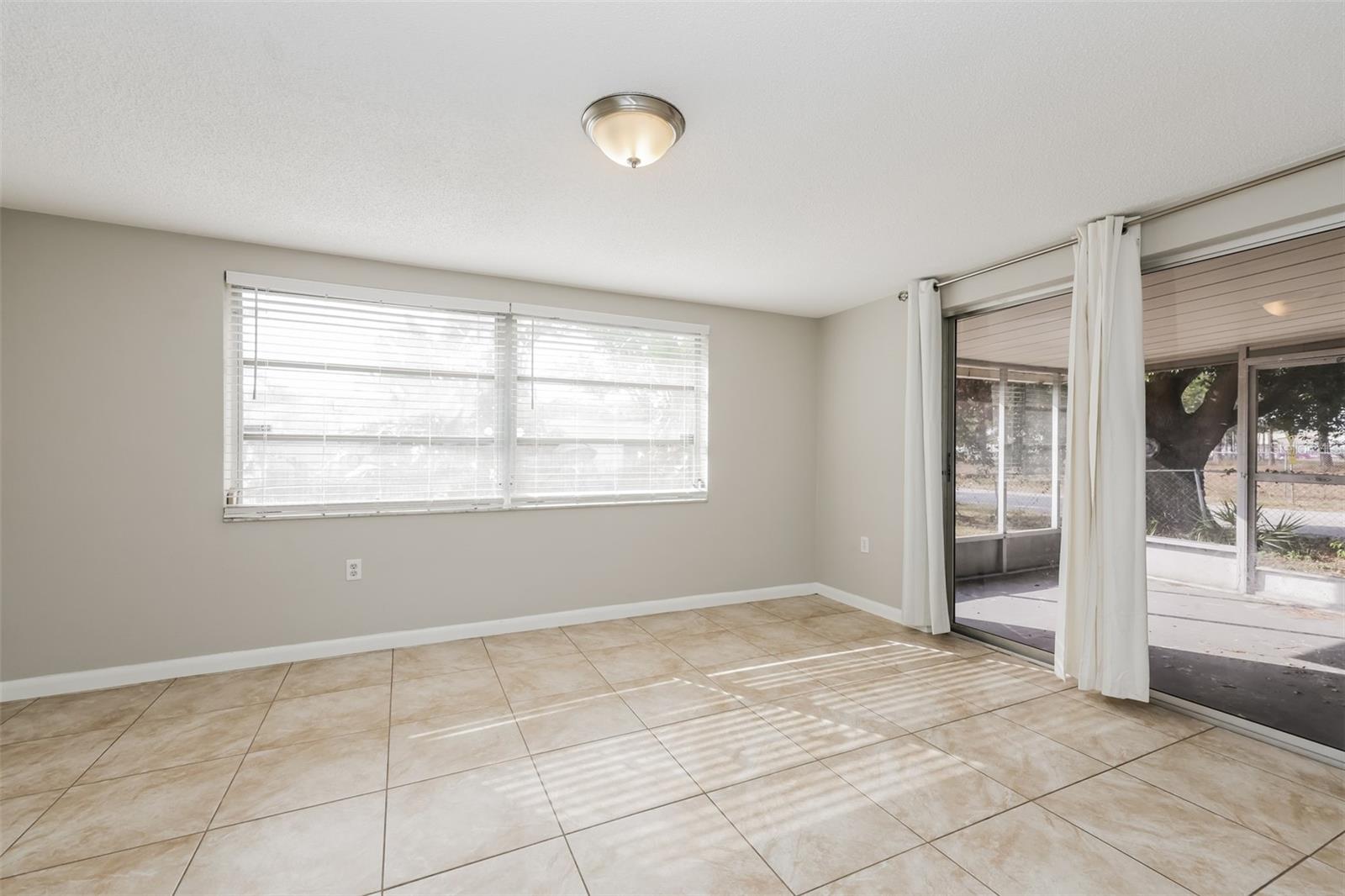 EMBASSY HILLS - Residential