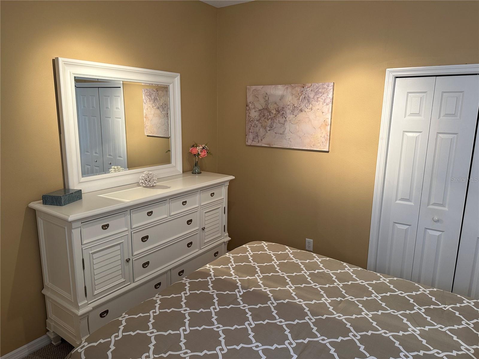 PALMA SOLA TRACE CONDO OR2185/736 - Residential Lease