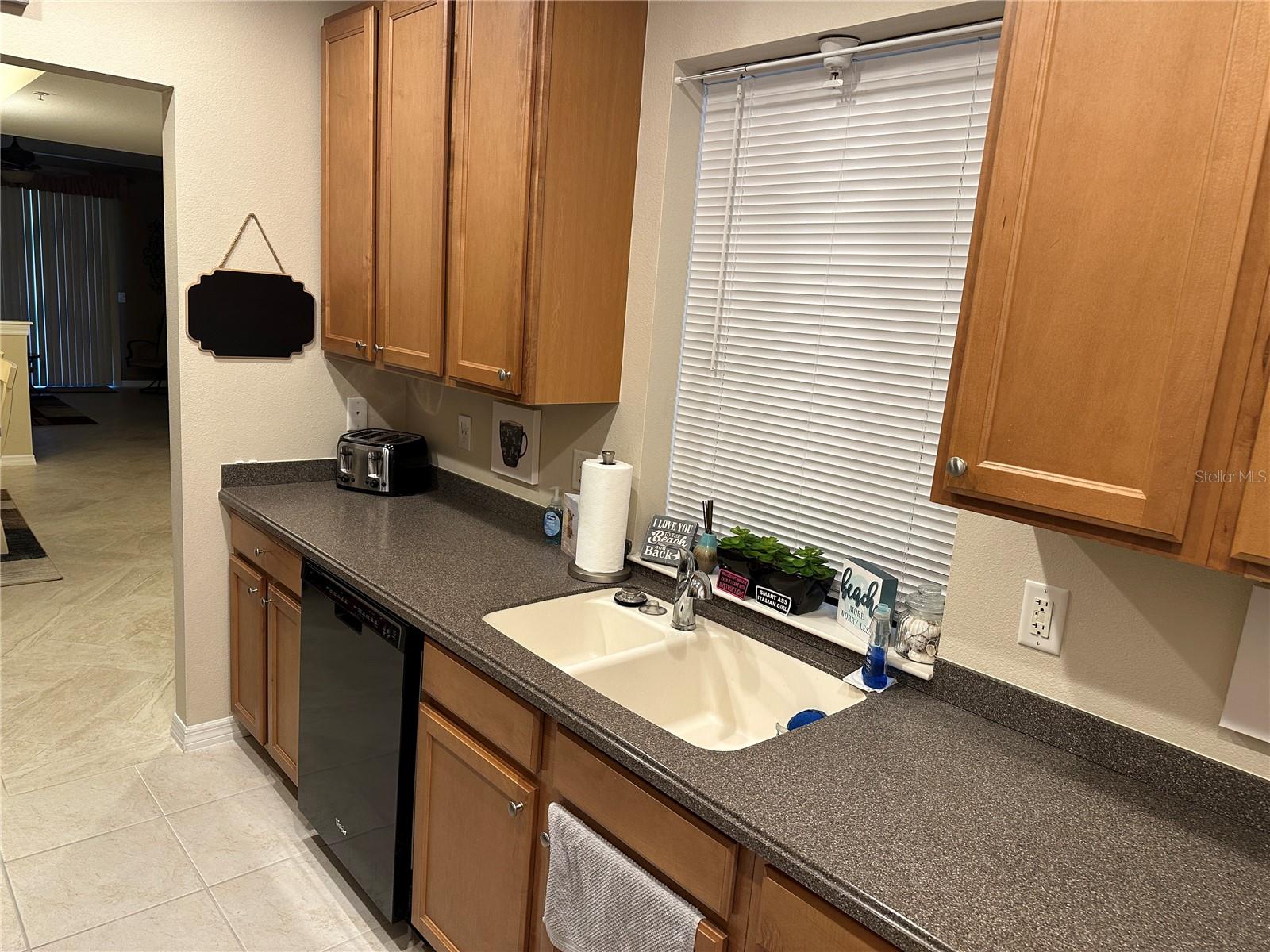 PALMA SOLA TRACE CONDO OR2185/736 - Residential Lease