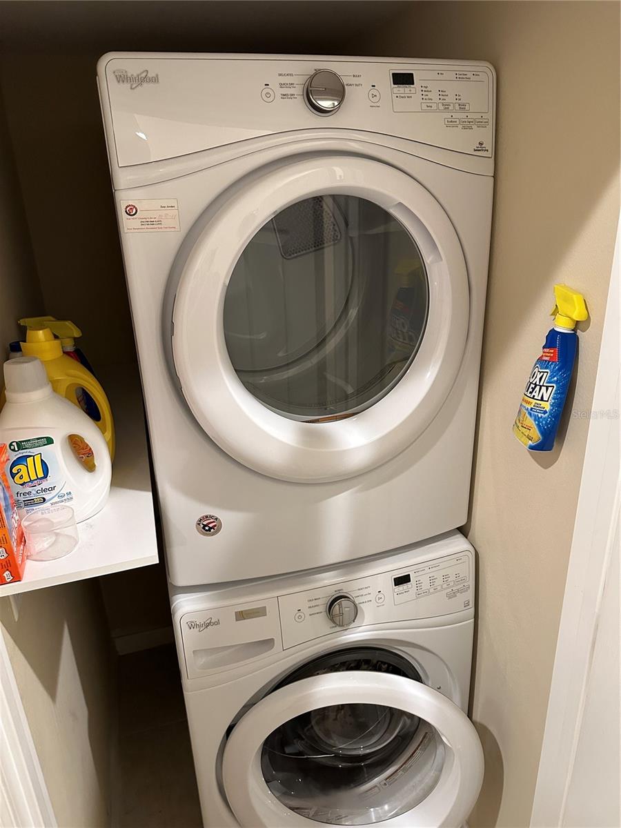 PALMA SOLA TRACE CONDO OR2185/736 - Residential Lease