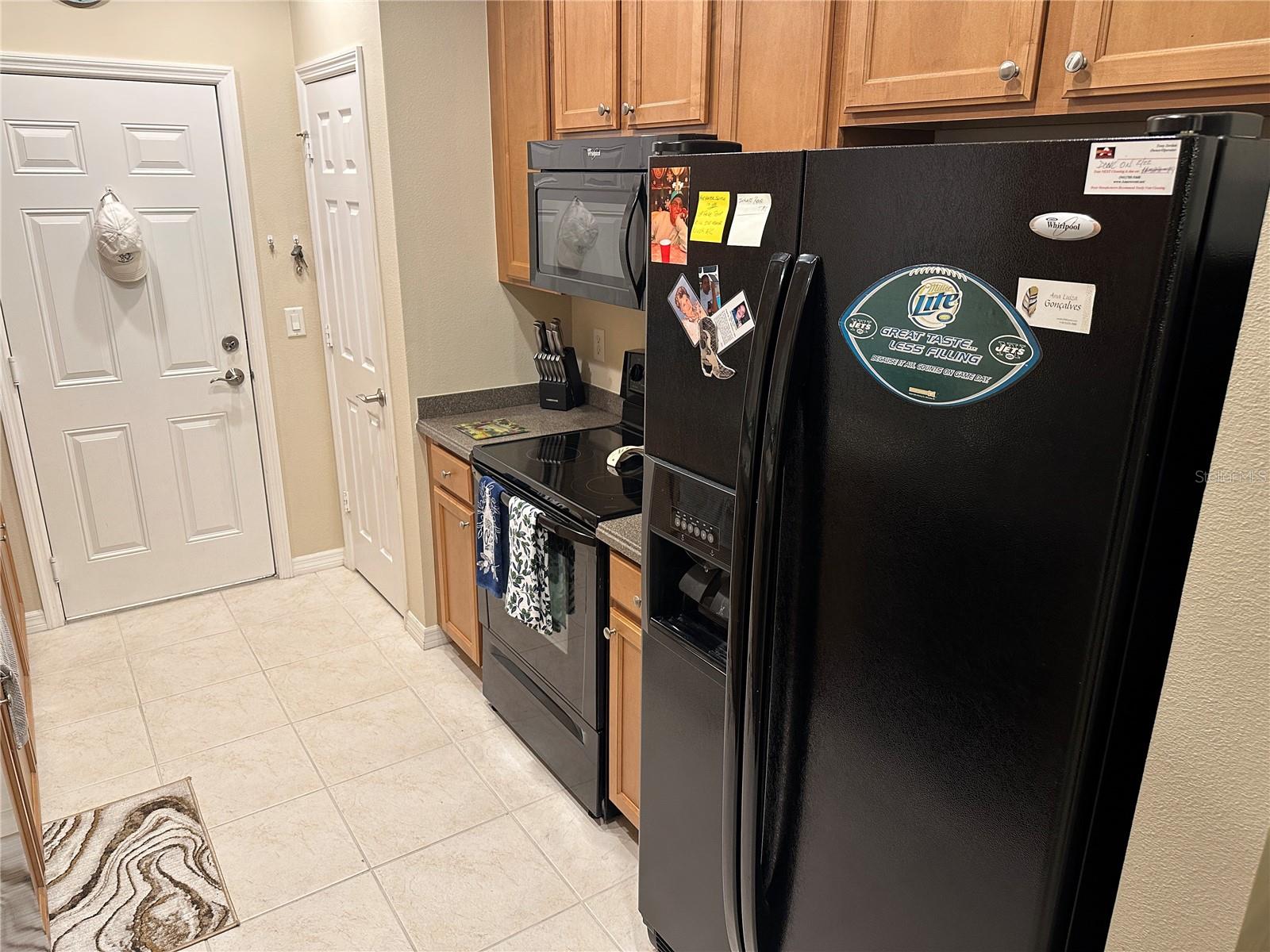 PALMA SOLA TRACE CONDO OR2185/736 - Residential Lease