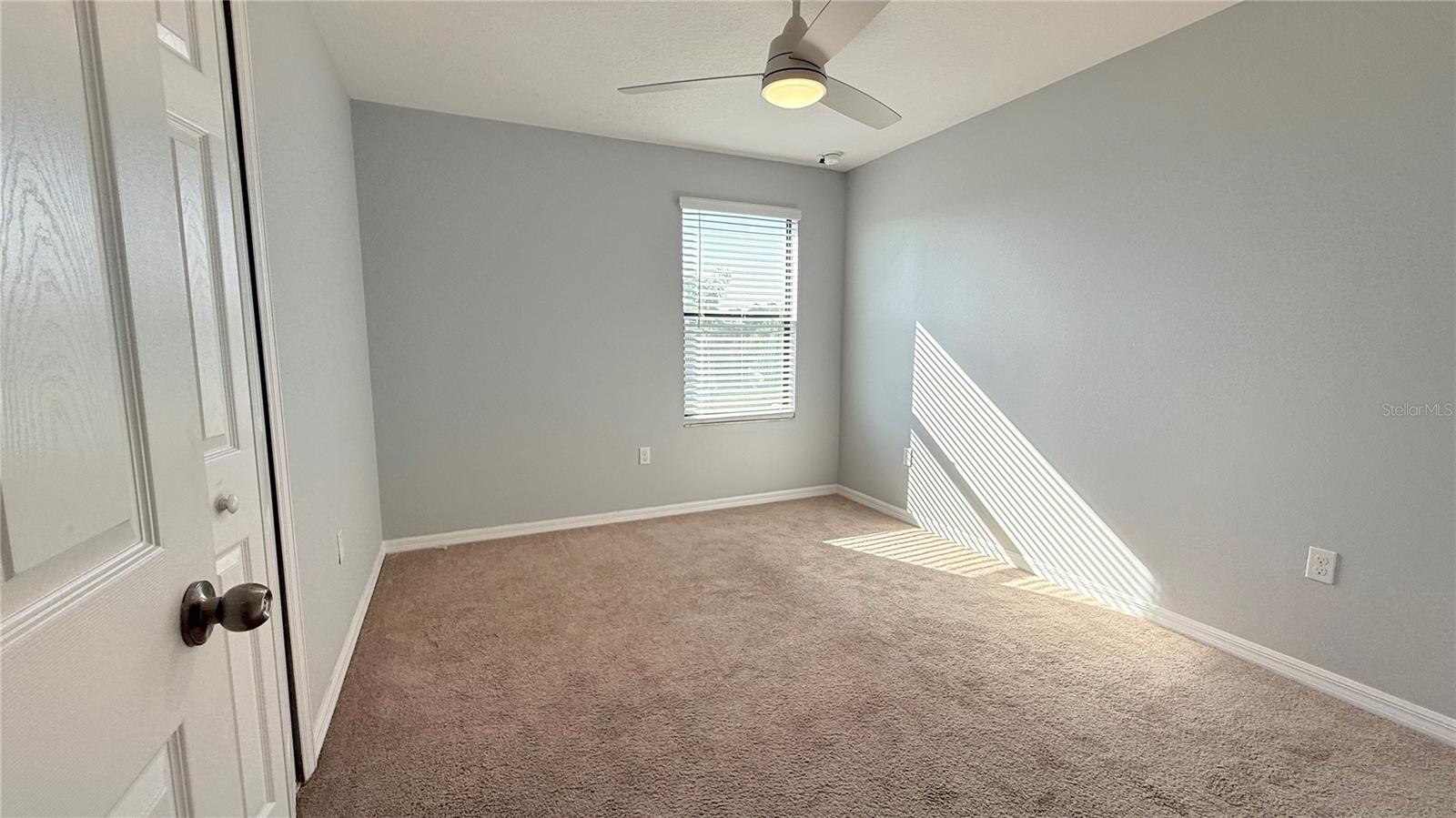 OAK RIDGE - Residential Lease