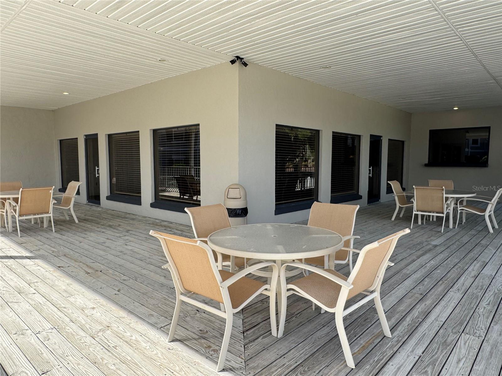 VILLAS AT SOUTHERN DUNES CONDO - Residential