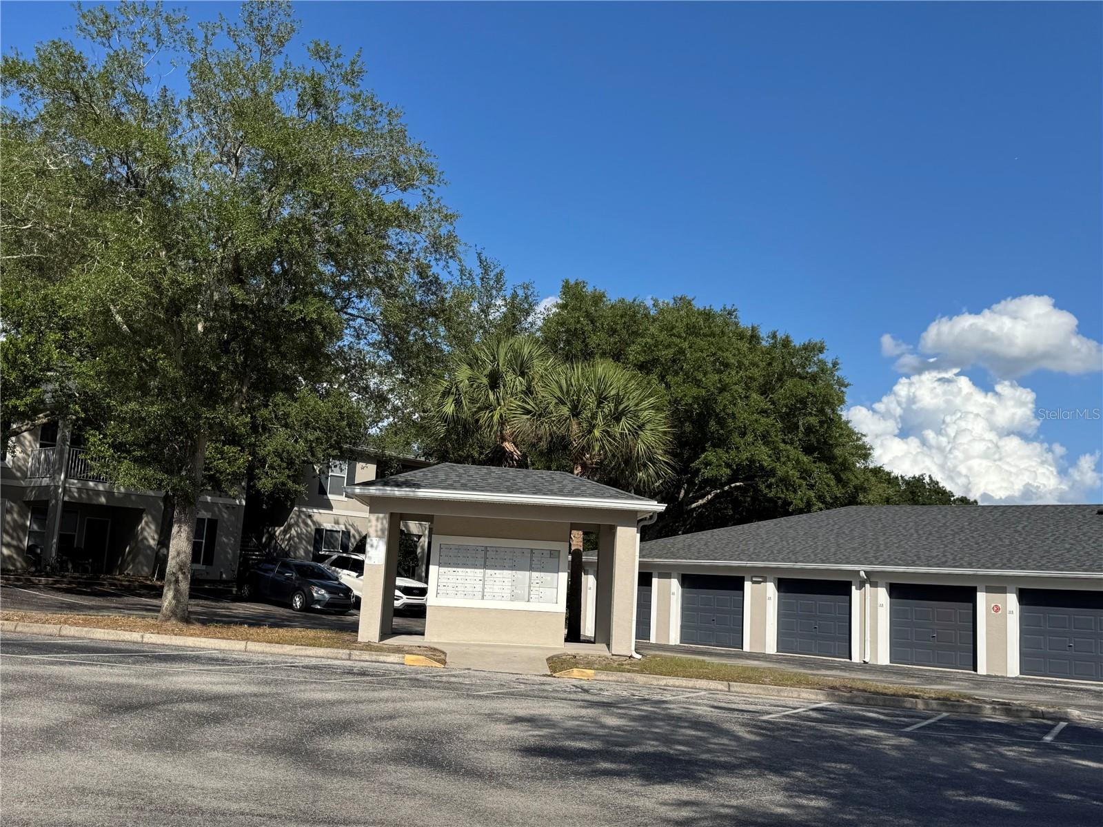 VILLAS AT SOUTHERN DUNES CONDO - Residential