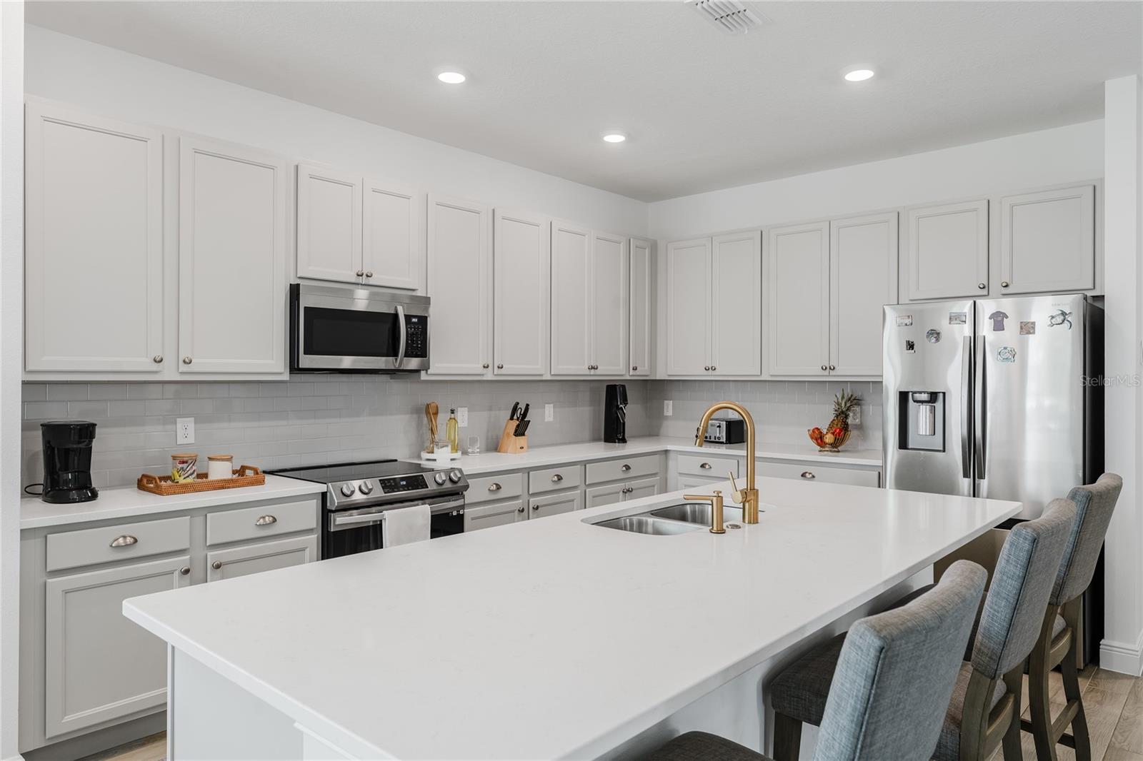 NORTHLAKE/OVATION PH 1 - Residential Lease