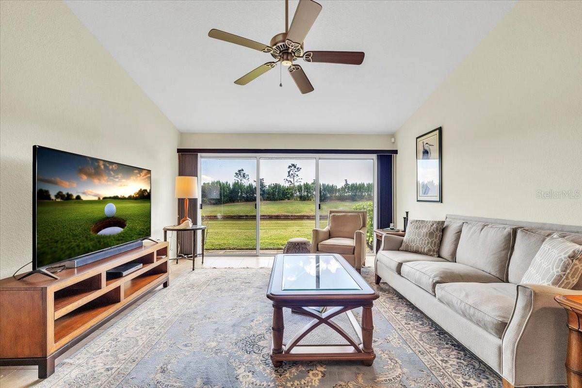 CLUBSIDE VILLAS PH 03 - Residential