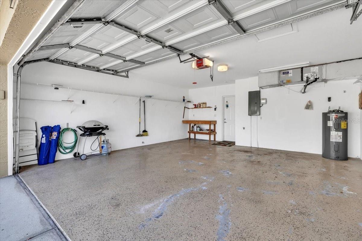 CLUBSIDE VILLAS PH 03 - Residential