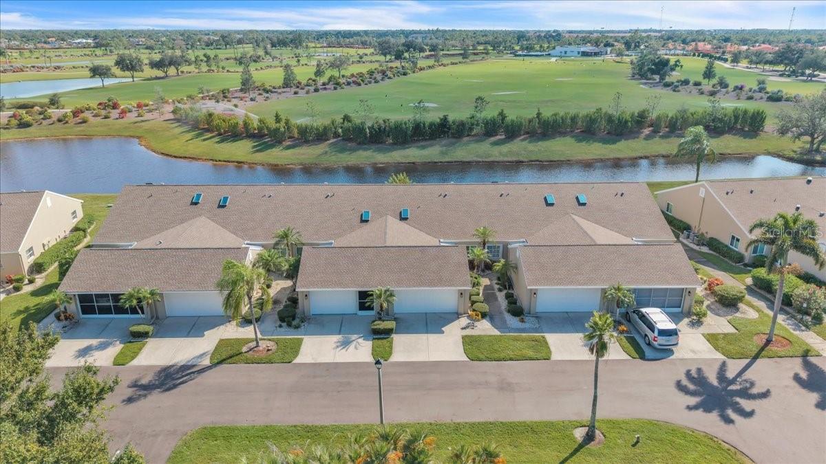 CLUBSIDE VILLAS PH 03 - Residential