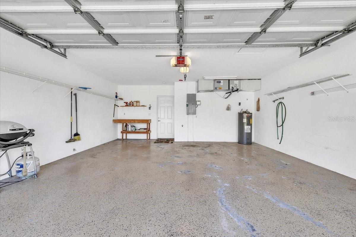 CLUBSIDE VILLAS PH 03 - Residential