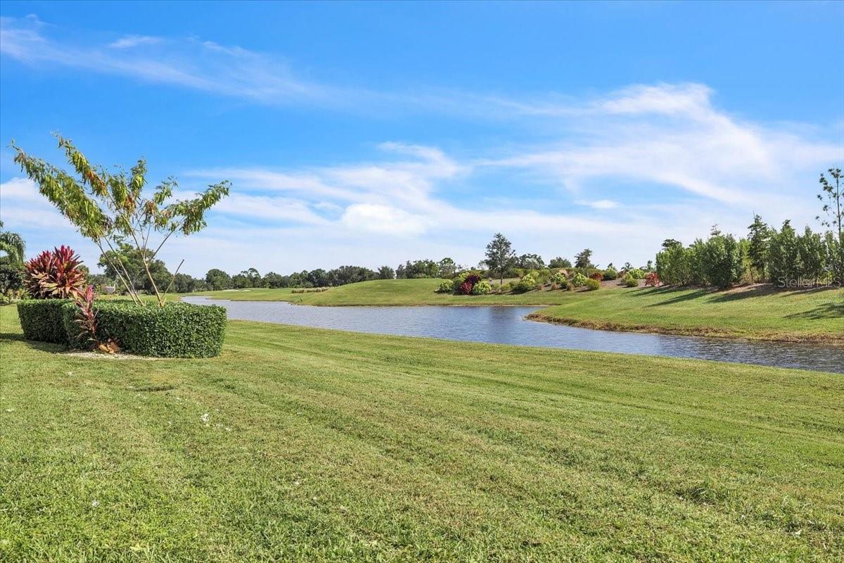 CLUBSIDE VILLAS PH 03 - Residential