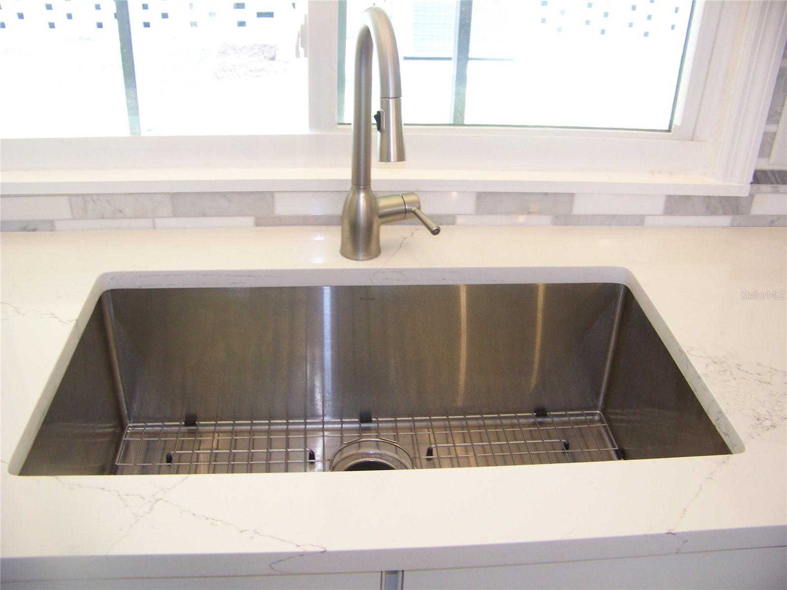 BURNT STORE COLONY MHP COOP - Residential