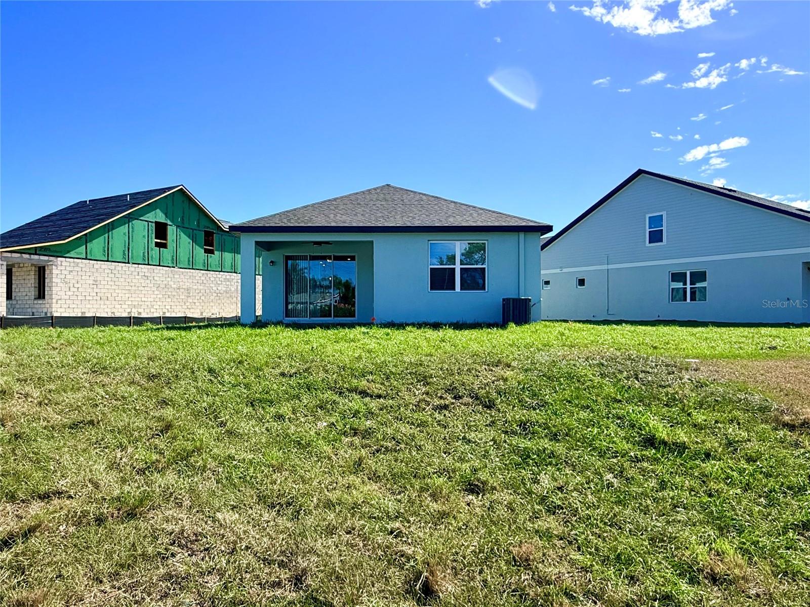 EMERALD FIELDS - Residential