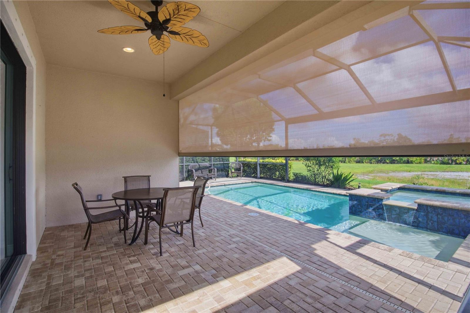 SARASOTA NATIONAL - Residential