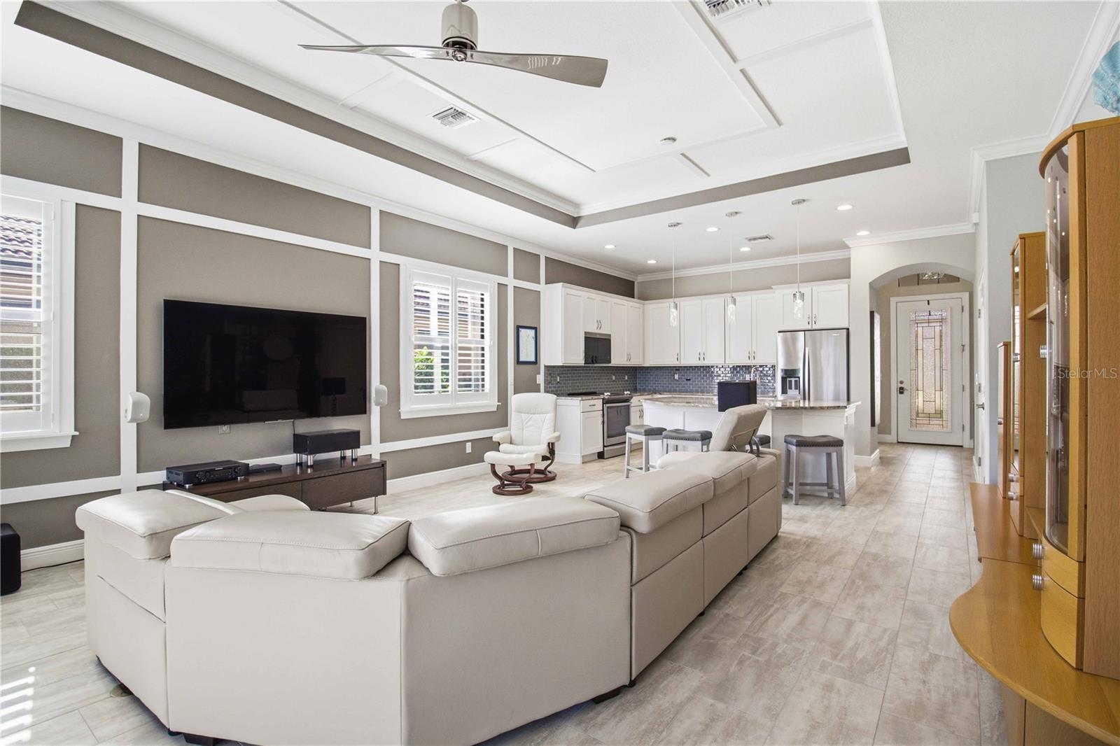 SARASOTA NATIONAL - Residential