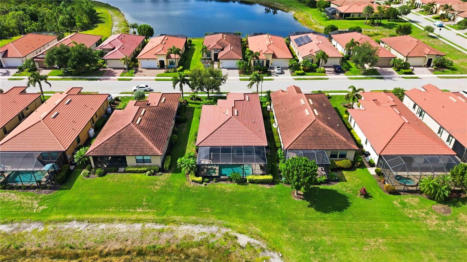 SARASOTA NATIONAL - Residential