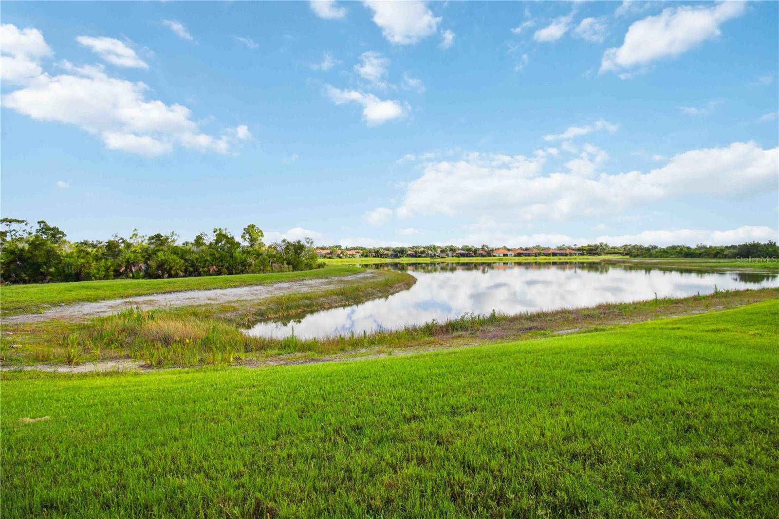 SARASOTA NATIONAL - Residential