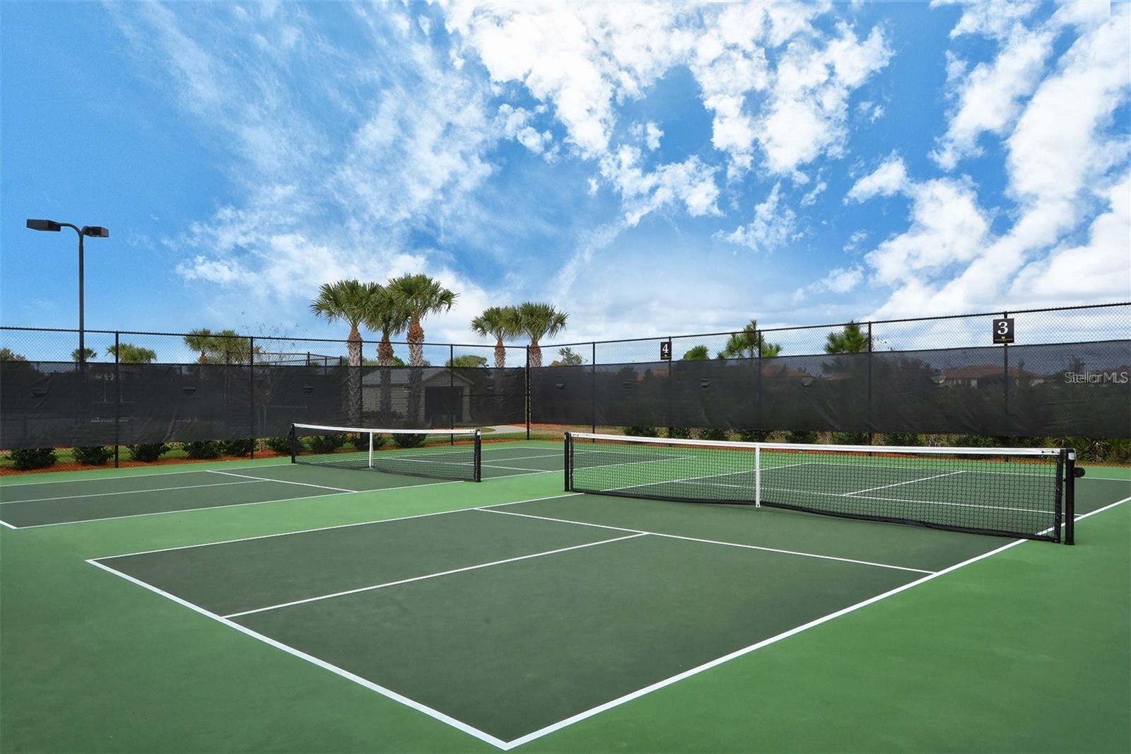 SARASOTA NATIONAL - Residential