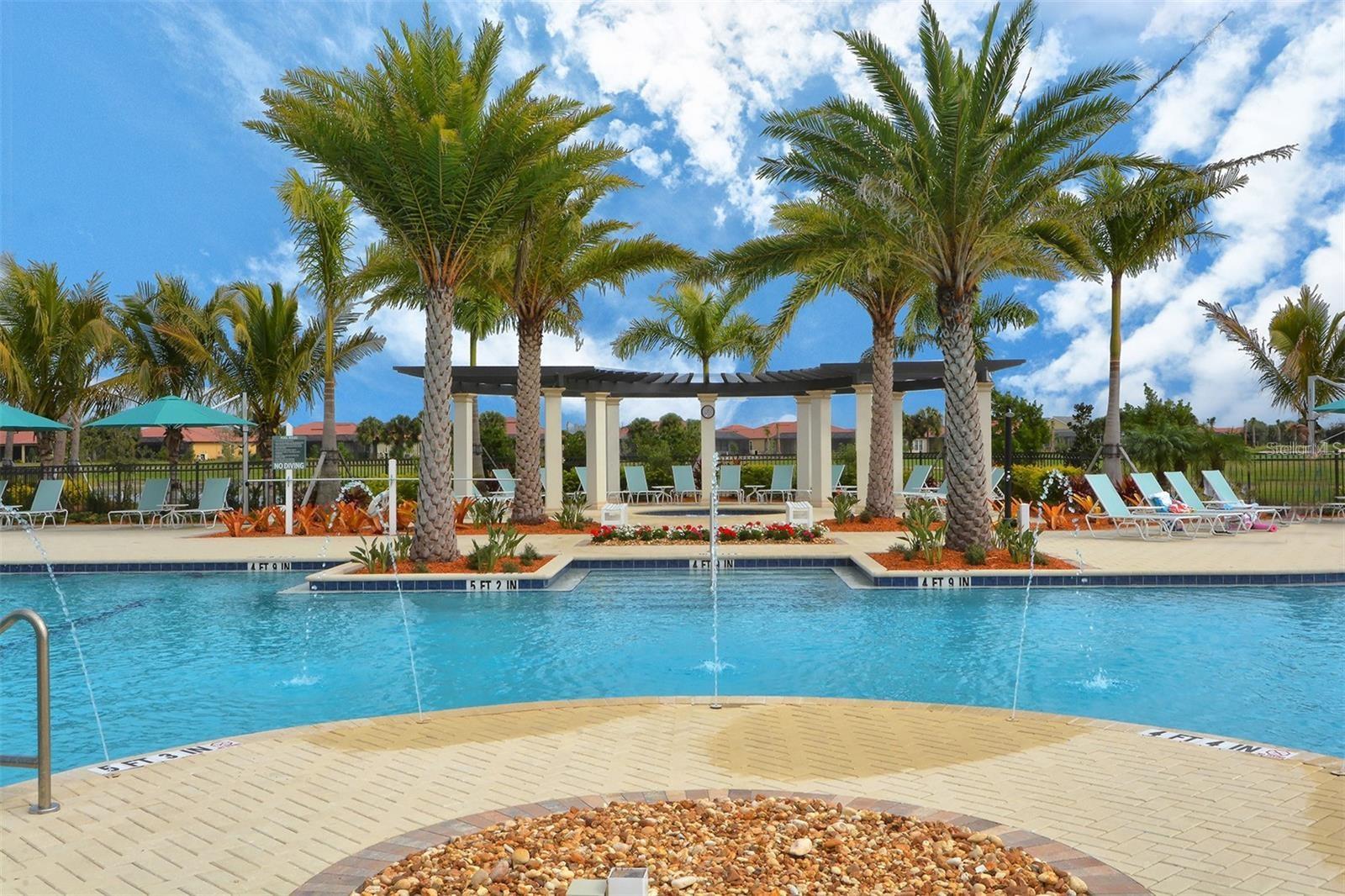 SARASOTA NATIONAL - Residential