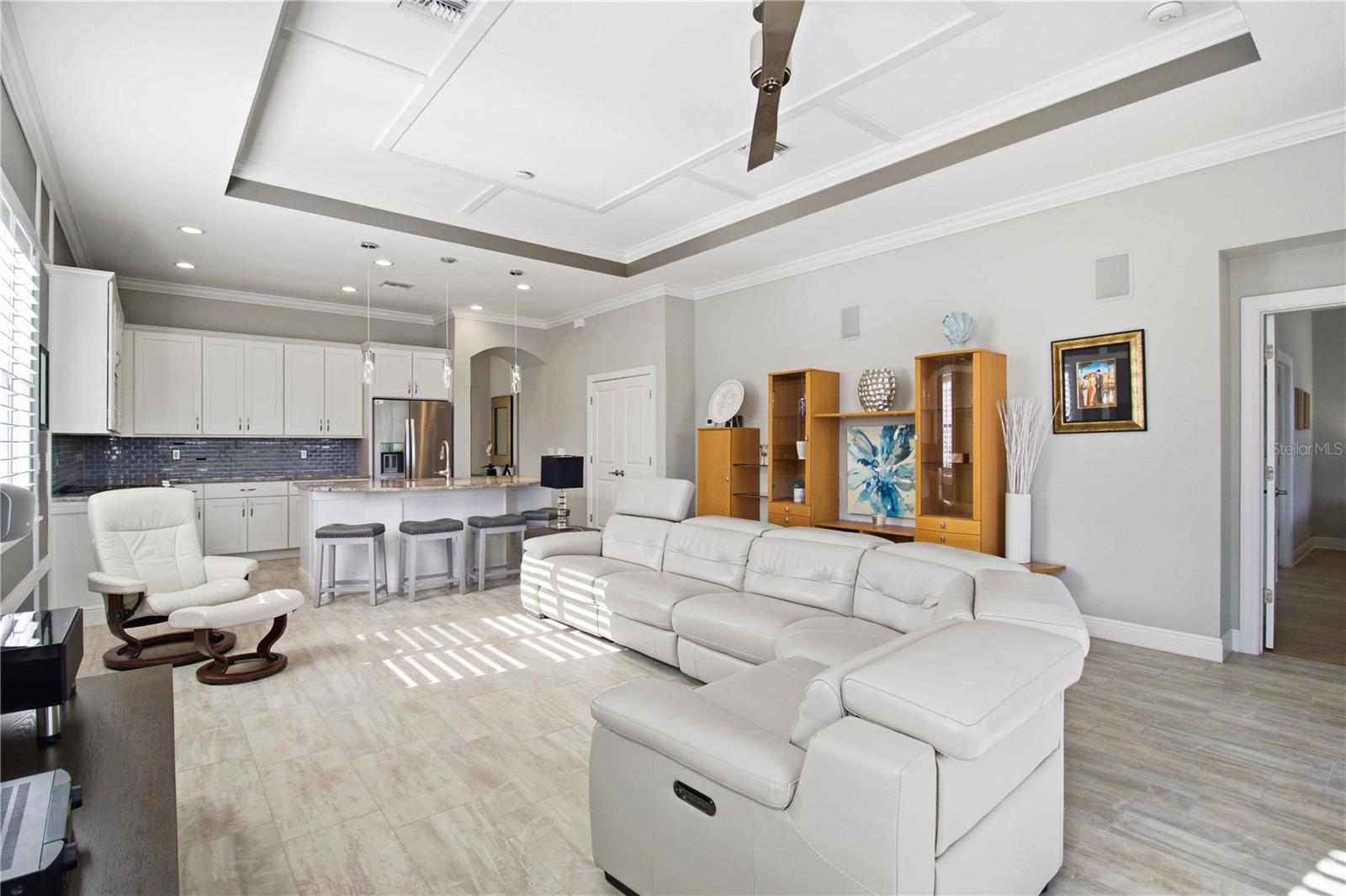 SARASOTA NATIONAL - Residential