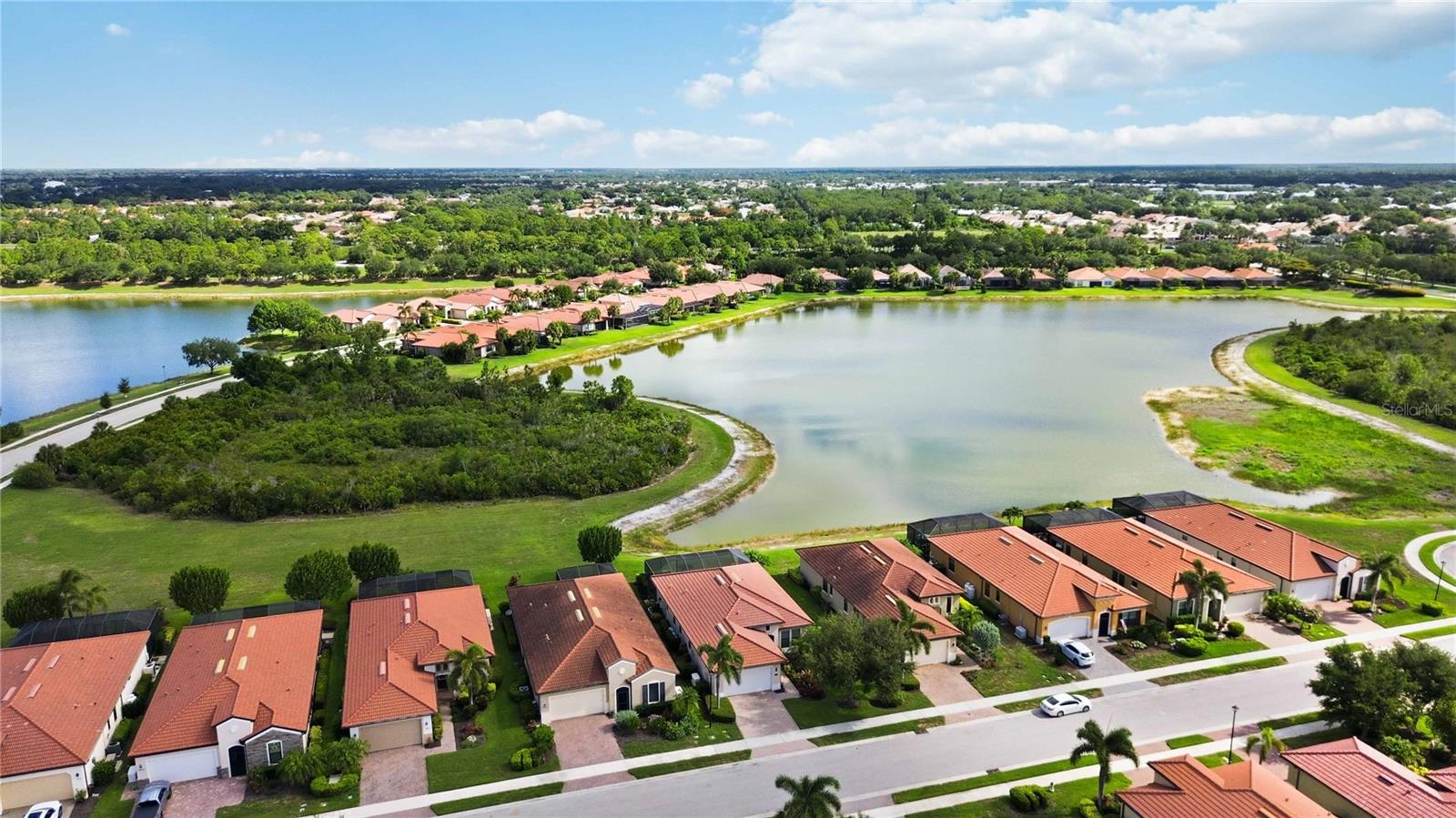 SARASOTA NATIONAL - Residential
