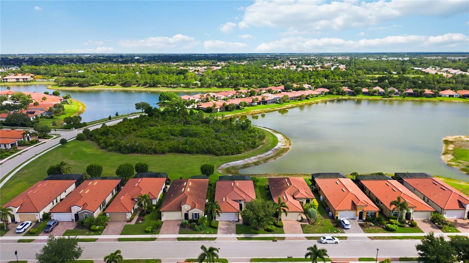 SARASOTA NATIONAL - Residential