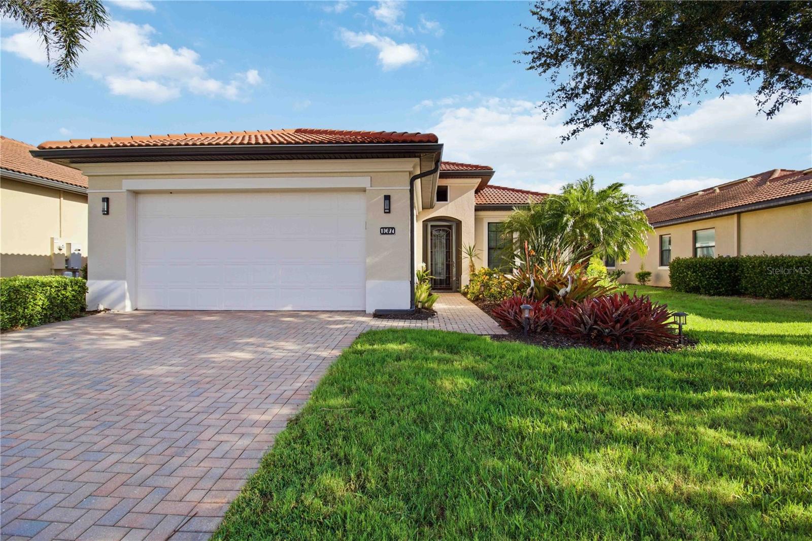 SARASOTA NATIONAL - Residential