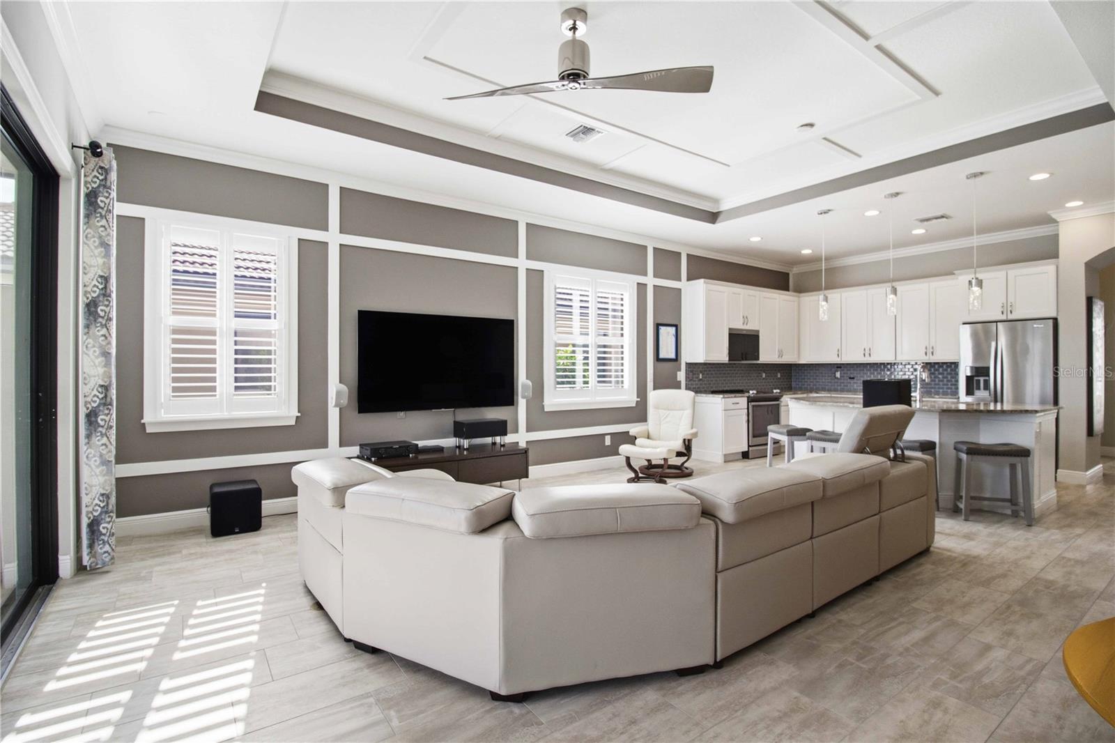 SARASOTA NATIONAL - Residential
