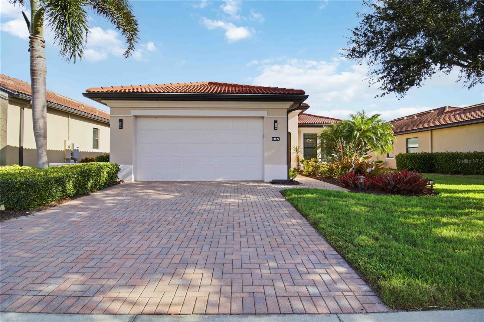 SARASOTA NATIONAL - Residential
