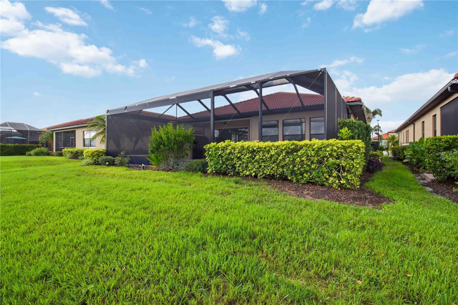 SARASOTA NATIONAL - Residential