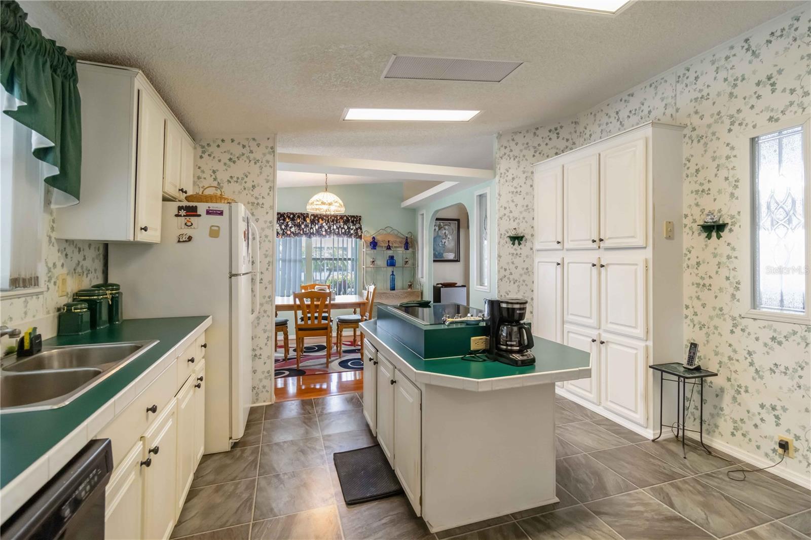 WESTWINDS VILLAGE CO-OP - Residential