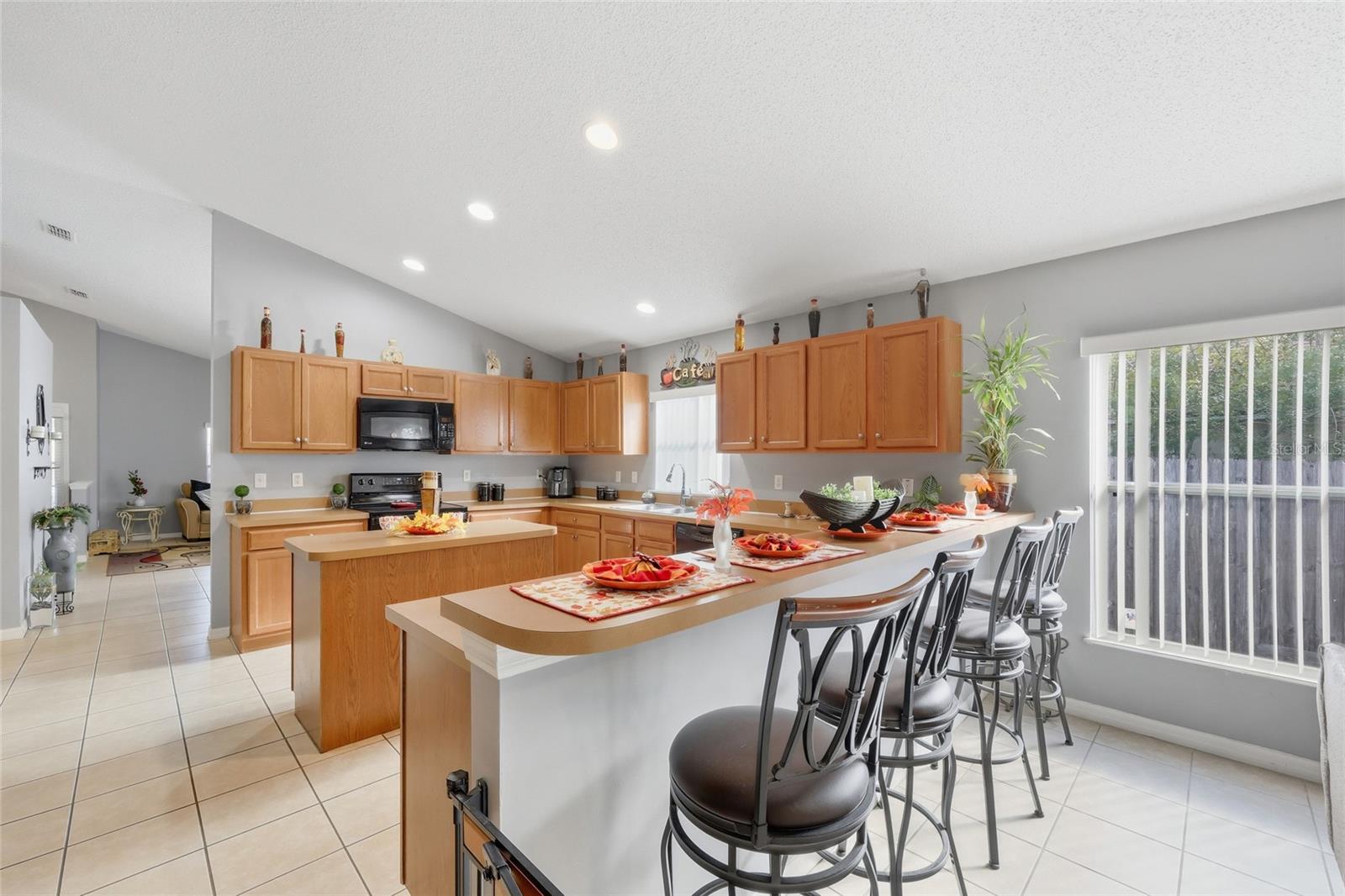 TAVARES CHELSEA OAKS - Residential