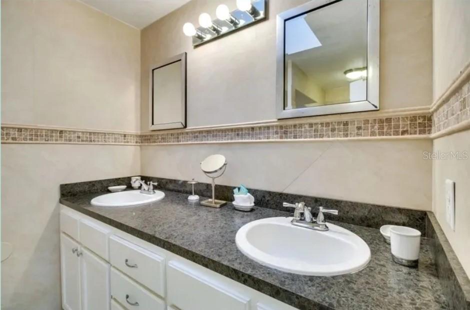 BVL UNIT 10 1ST ADD BUENAVENTURA LAKES - Residential