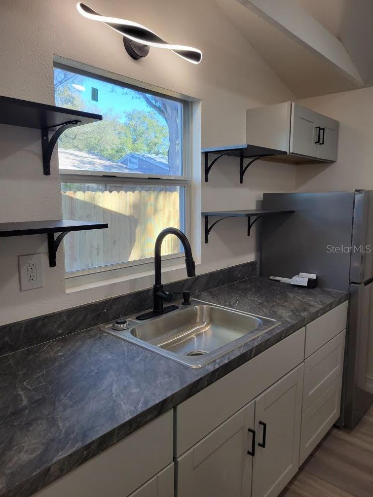 BELLECREST HEIGHTS - Residential