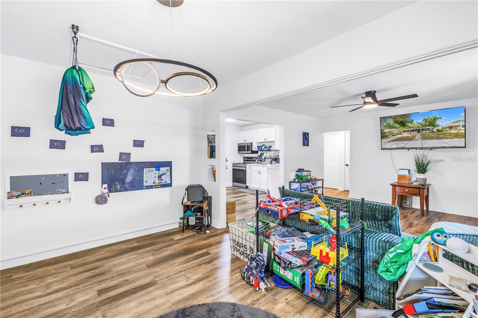 BELLECREST HEIGHTS - Residential
