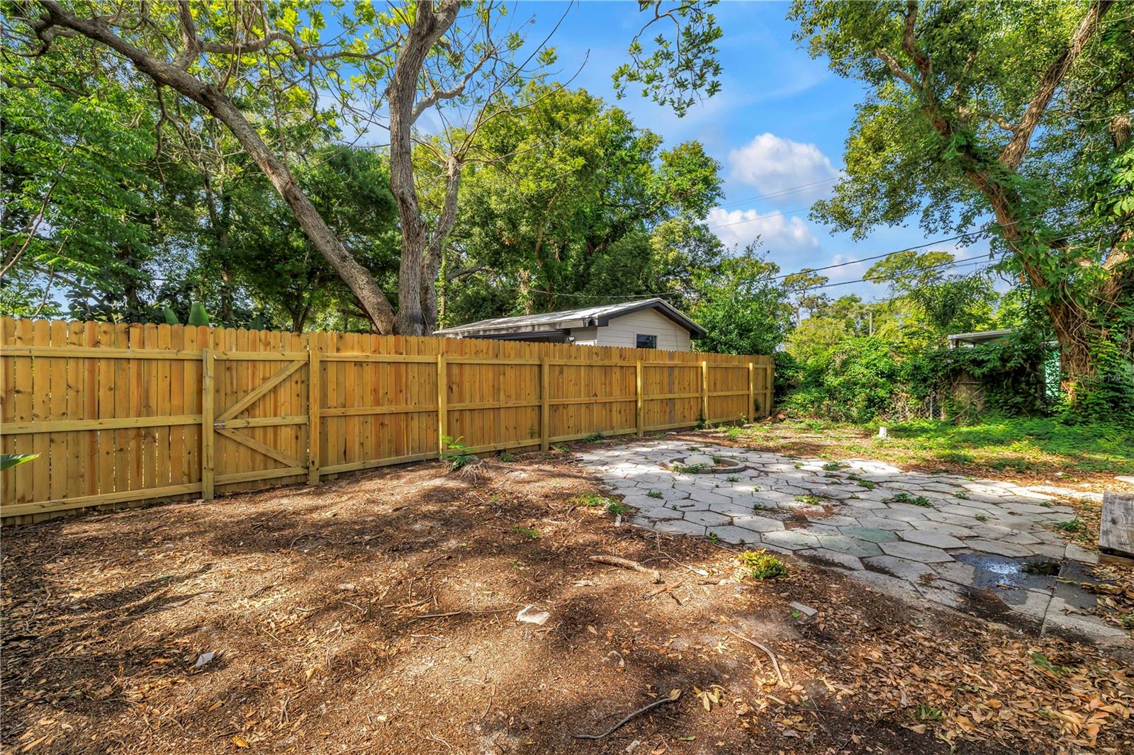 BELLECREST HEIGHTS - Residential