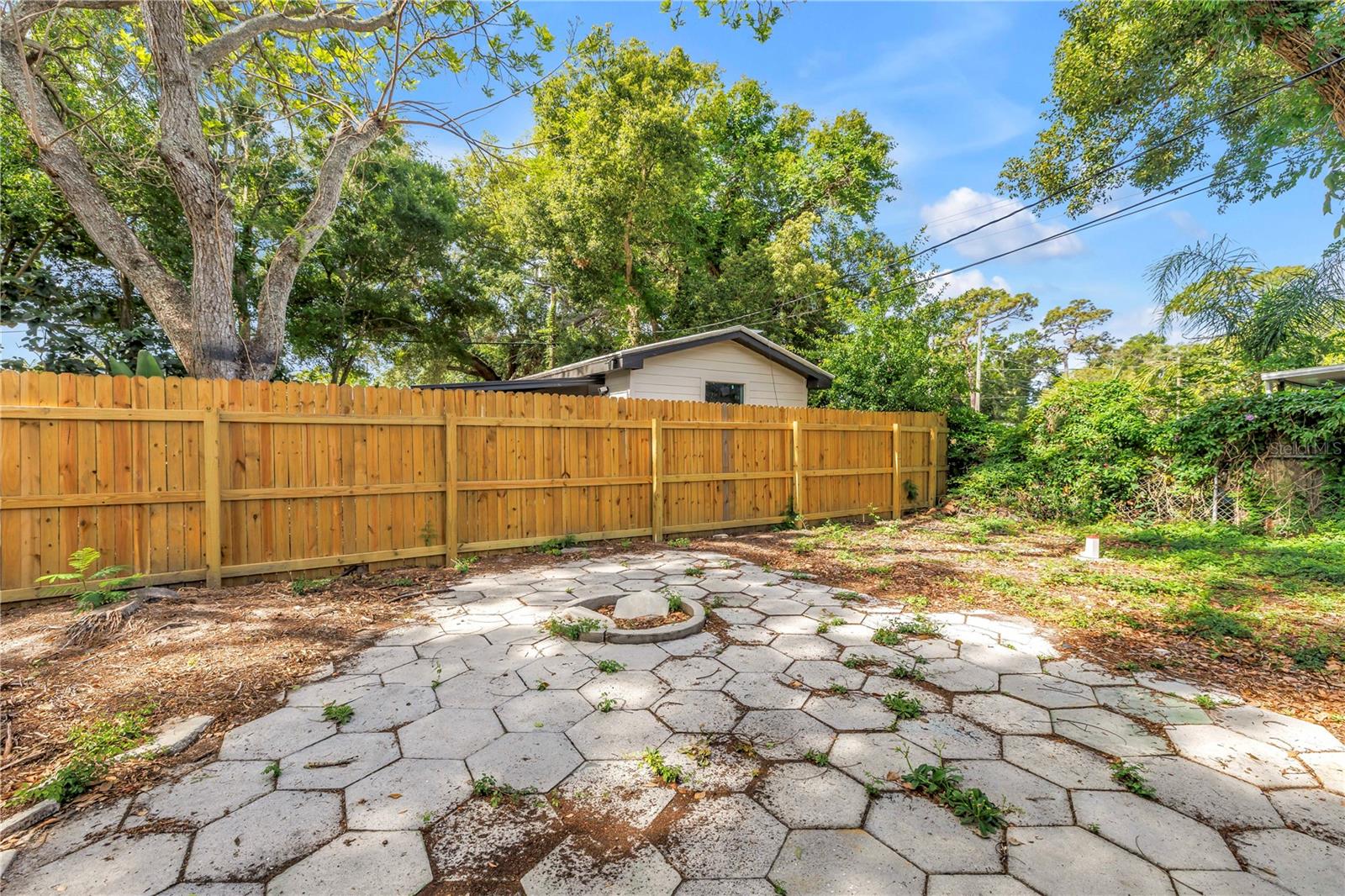 BELLECREST HEIGHTS - Residential