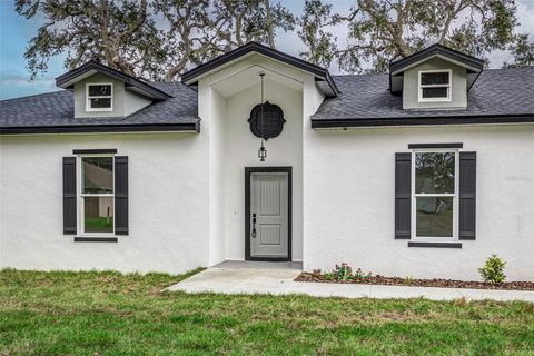 A home in MULBERRY