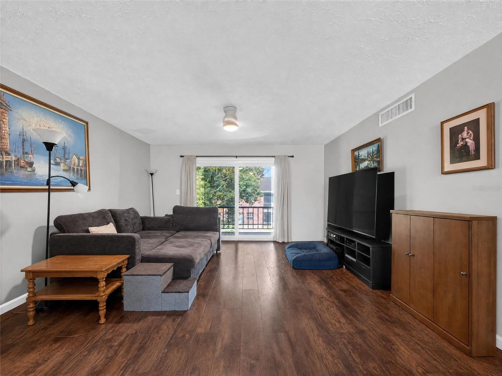 4386 LAKE UNDERHILL ROAD D
