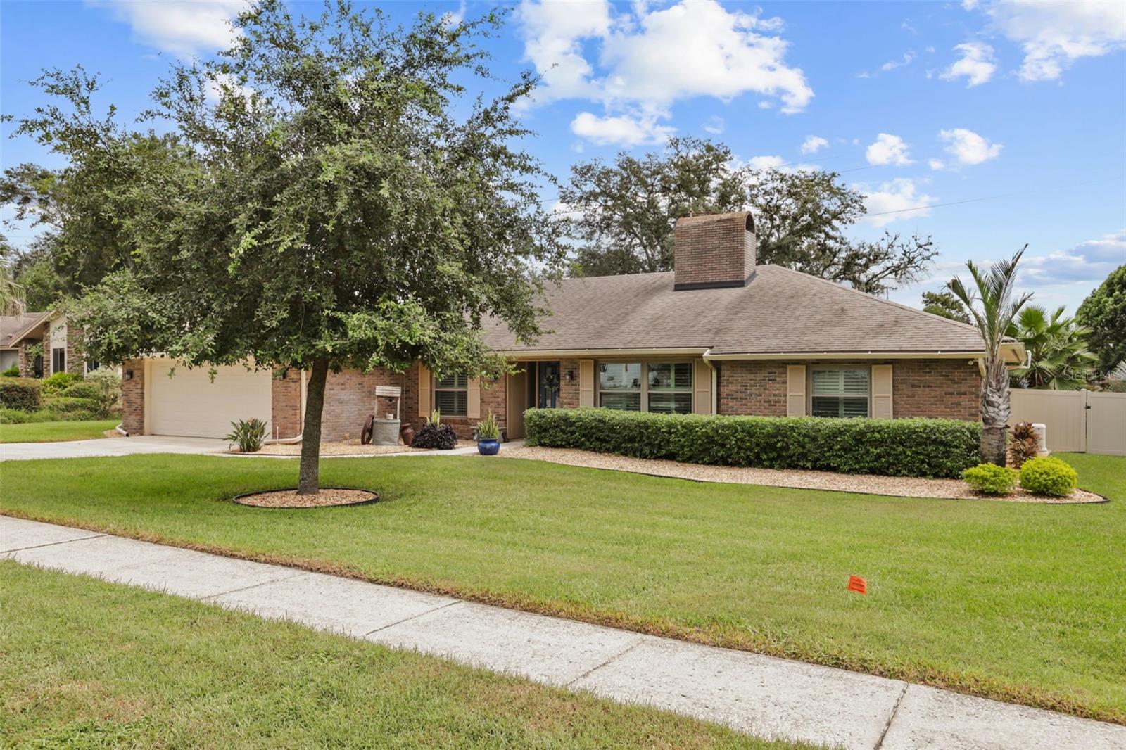 382 FOREST PARK CIRCLE