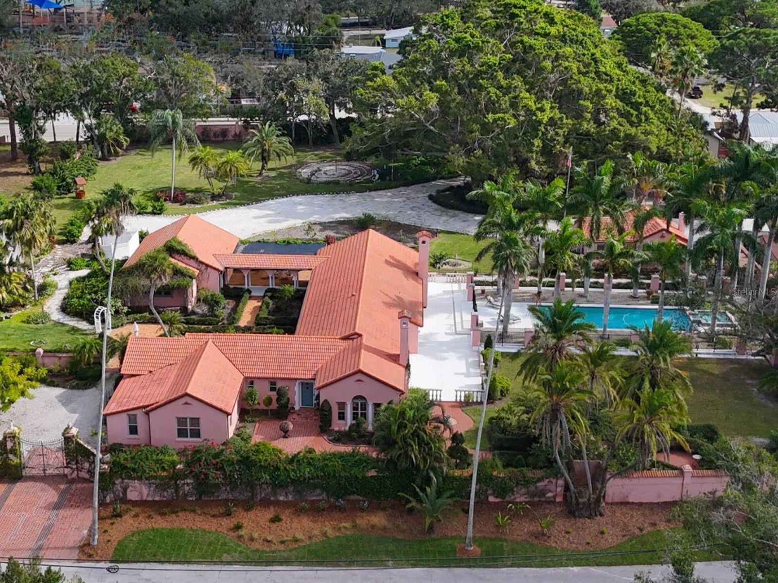 NOKOMIS - Residential