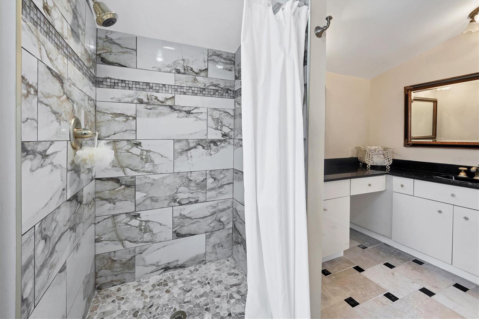 NOKOMIS - Residential