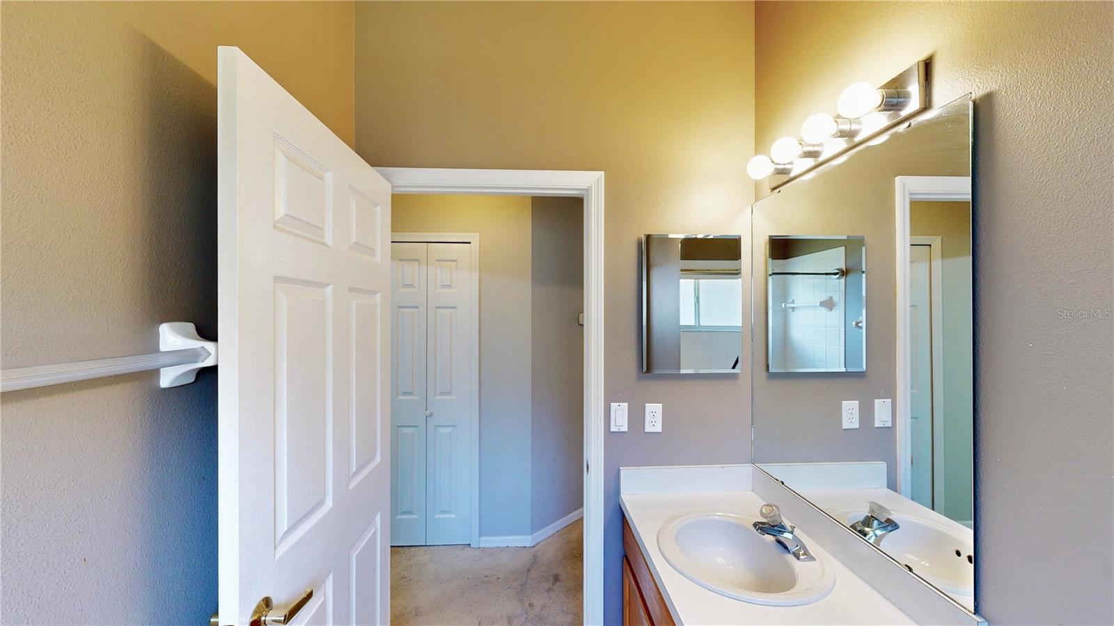 CROSS CREEK PH 02 - Residential