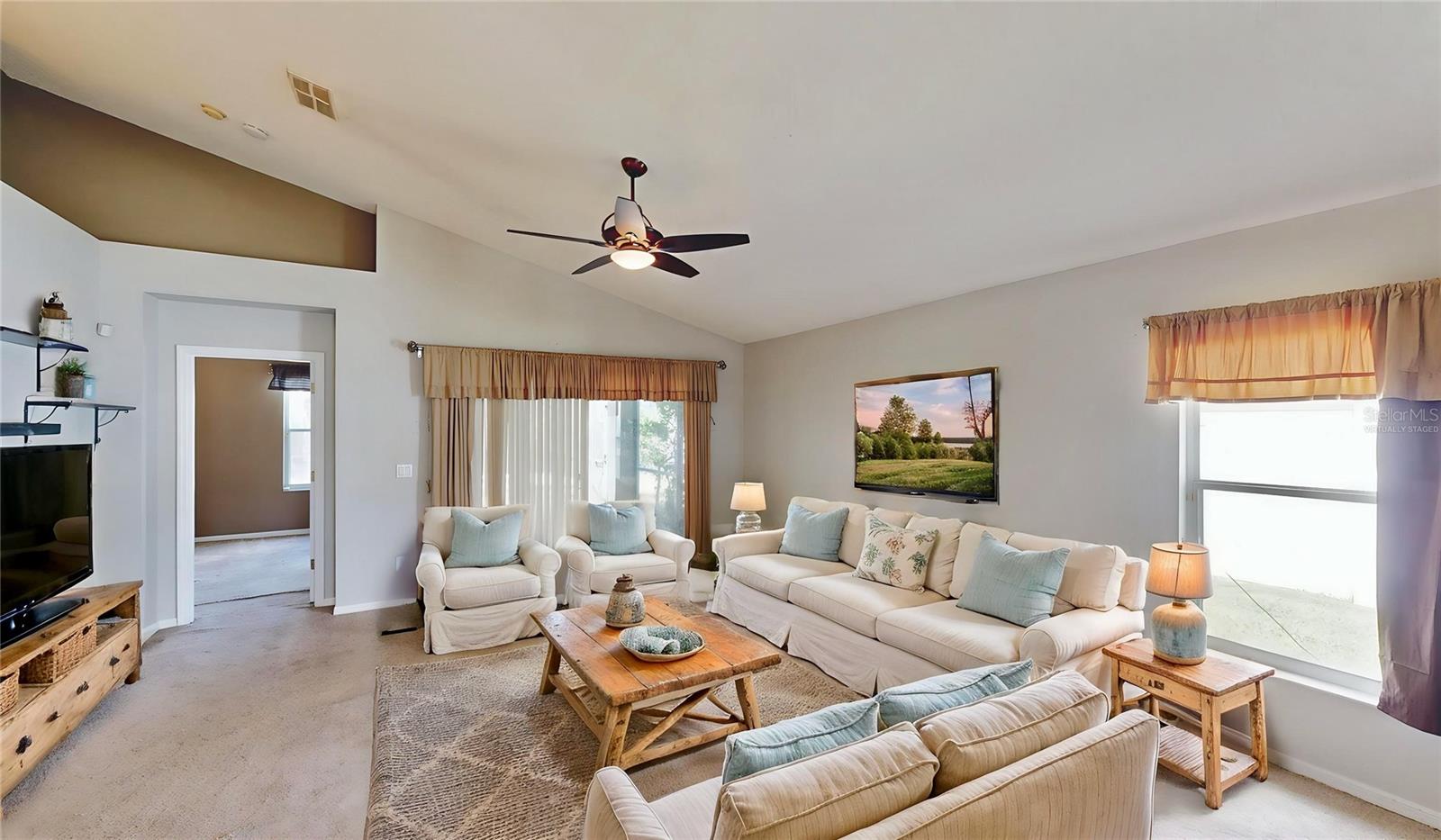 CROSS CREEK PH 02 - Residential