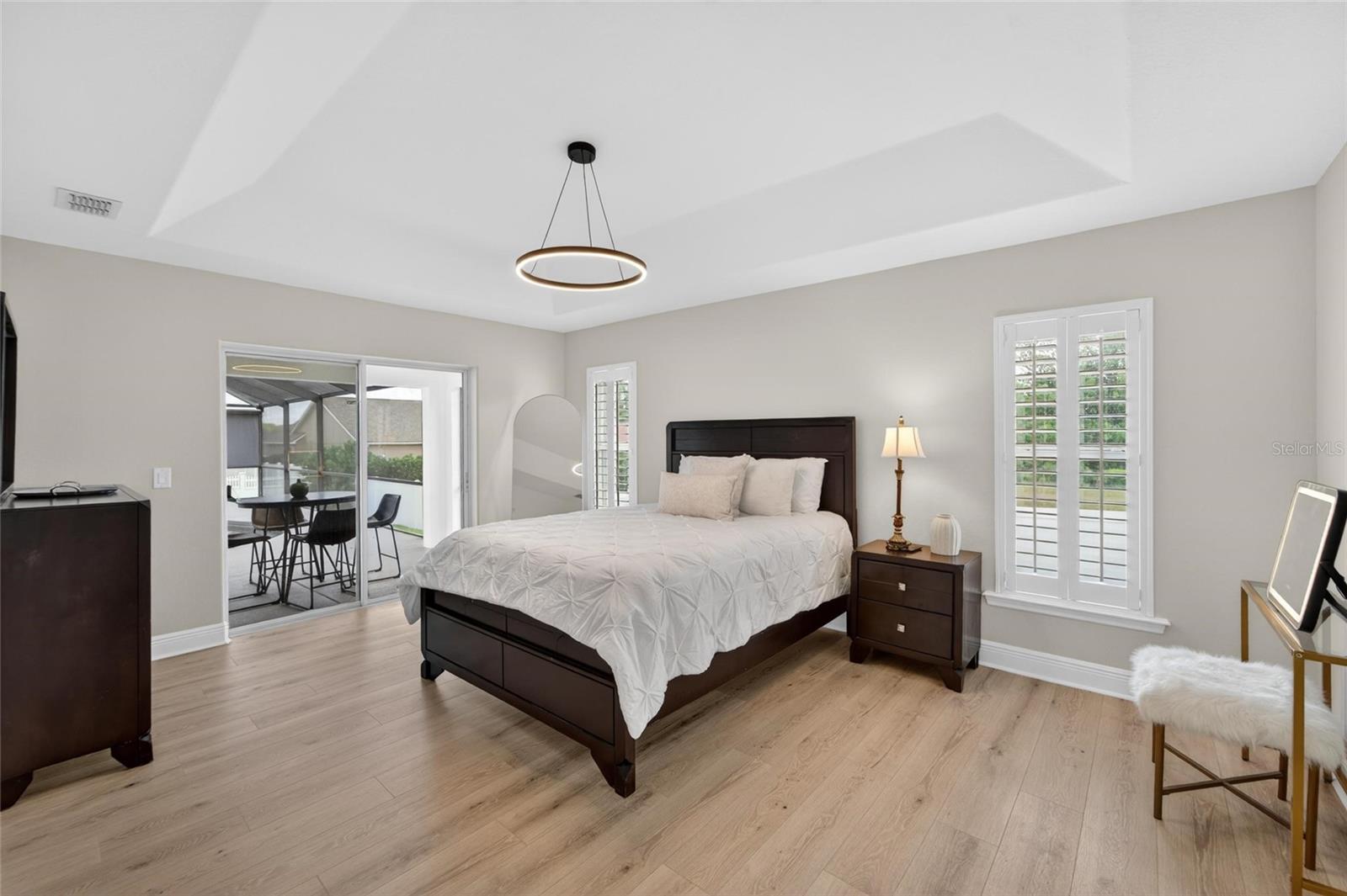BROOKSIDE BLUFF - Residential