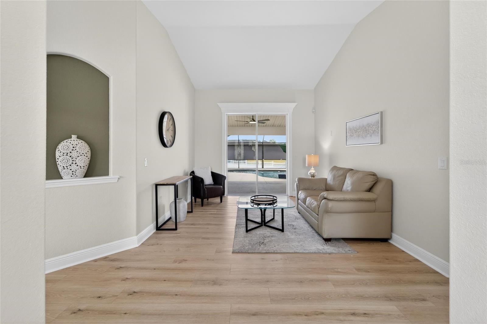 BROOKSIDE BLUFF - Residential