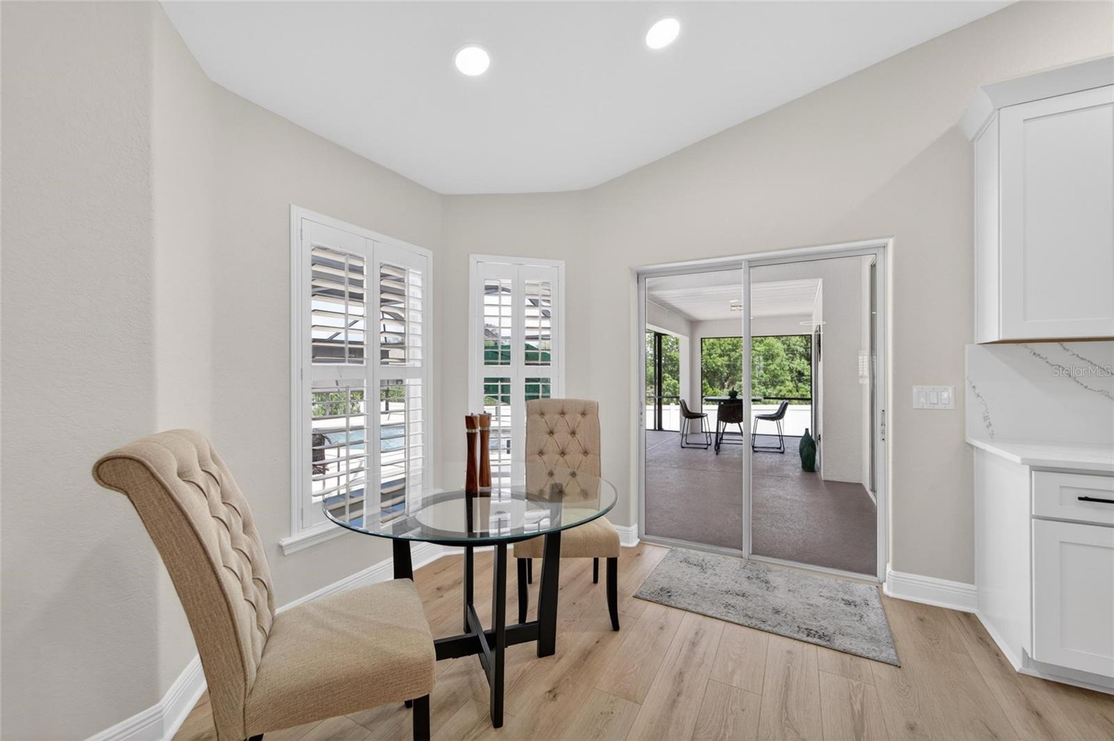 BROOKSIDE BLUFF - Residential